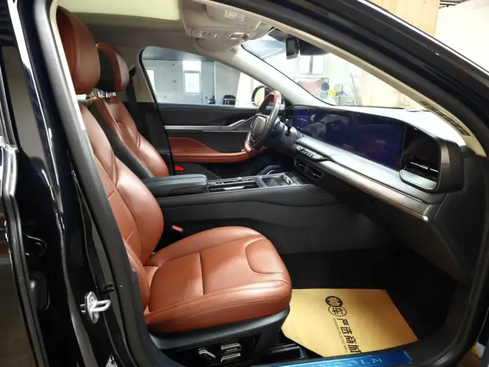 Lincoln Z 2022 Model Facelift i Xiang Exclusive Edition – фото 9