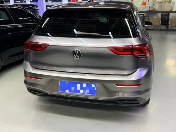 Volkswagen Golf 2021 Model 280TSI DSG R-Line – фото 5