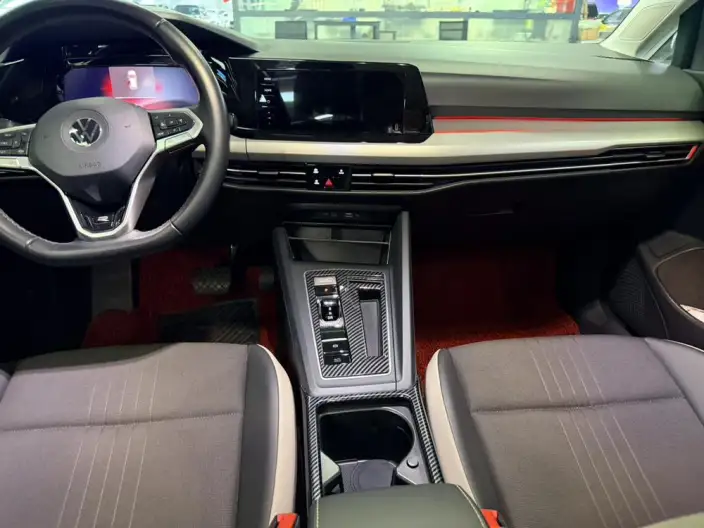 Volkswagen Golf 2021 Model 280TSI DSG R-Line – фото 10