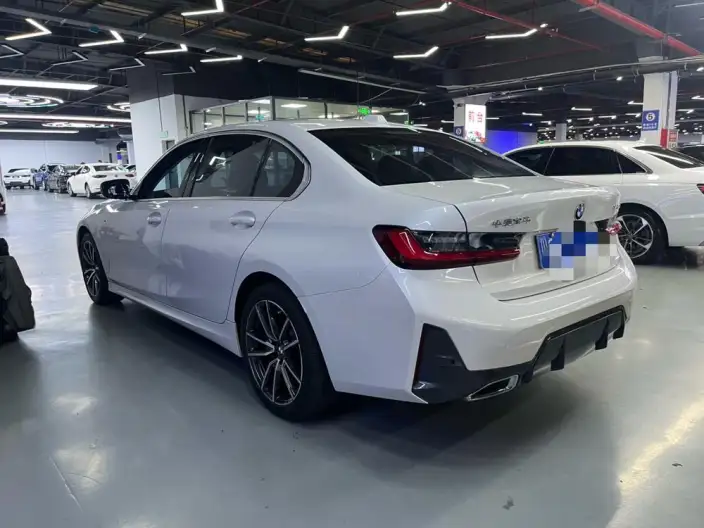BMW 3 Series 2023 Model 320Li M Sports Set – фото 4