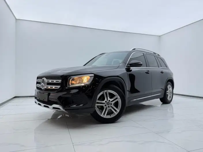Mercedes-Benz GLB 2021 Model GLB 180 Dynamic Model – фото 1