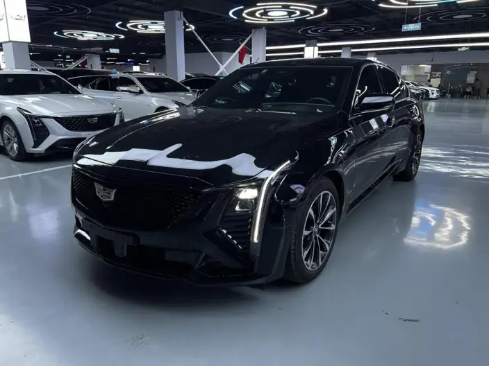 Cadillac CT5 2025 Model 28T Lincoln Town Sports Edition – фото 1