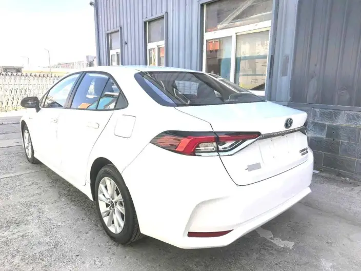 Toyota Corolla 2023 Model Intelligent Hybrid 1.8L E-CVT Elite Edition – фото 3