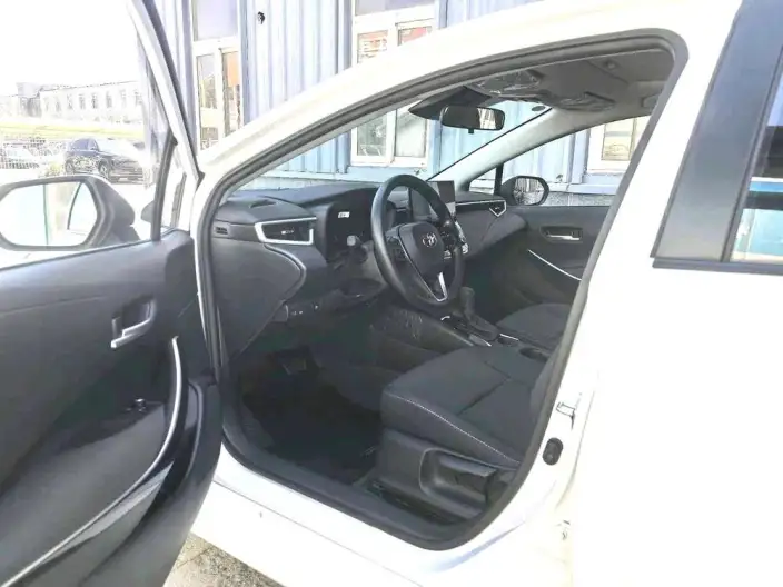 Toyota Corolla 2023 Model Intelligent Hybrid 1.8L E-CVT Elite Edition – фото 10