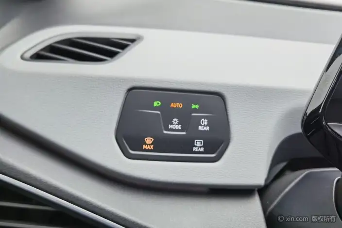 Volkswagen ID.3 2023 Model L Class Model Pure Smart Edition – фото 8