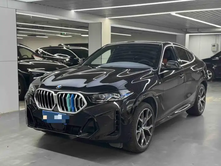 BMW X6 2023 Model Facelift xDrive40i Exclusive Model M Sports Set – фото 1