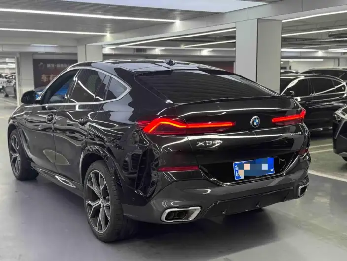 BMW X6 2023 Model Facelift xDrive40i Exclusive Model M Sports Set – фото 4