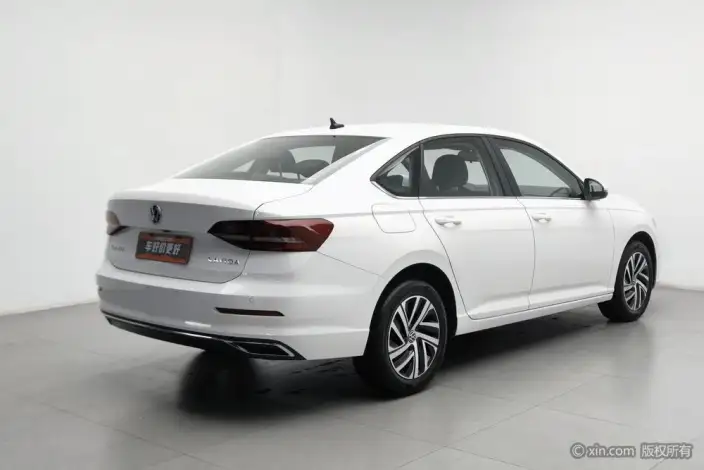 Volkswagen Lavida 2021 Model 1.5L Automatic Comfort Edition – фото 3