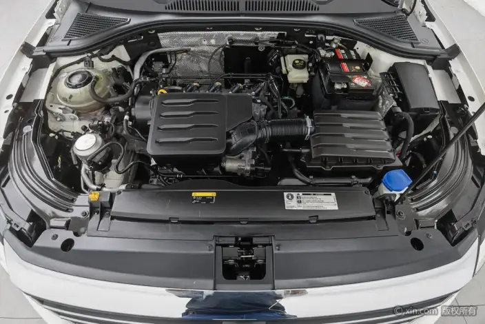 Volkswagen Lavida 2021 Model 1.5L Automatic Comfort Edition – фото 4