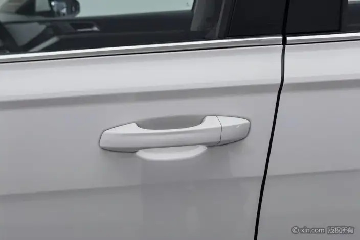 Volkswagen Lavida 2021 Model 1.5L Automatic Comfort Edition – фото 8