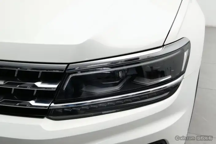 Volkswagen Tiguan L 2020 Model 380TSI Automatic 4WD Smart Dynamic Deluxe Edition 7 seat China VI – фото 6