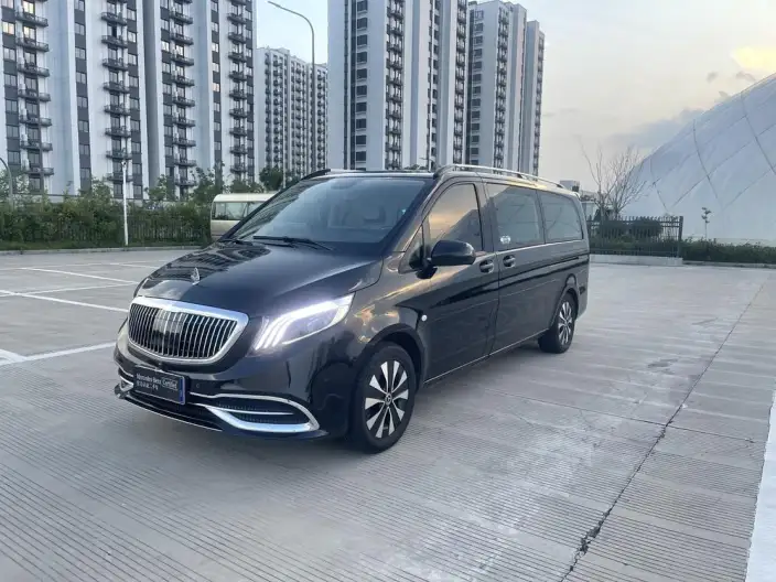 Viano 2021 Model 2.0T Business Edition 7 seat – фото 1