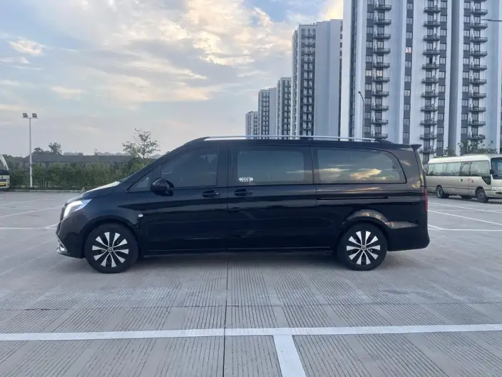 Viano 2021 Model 2.0T Business Edition 7 seat – фото 4
