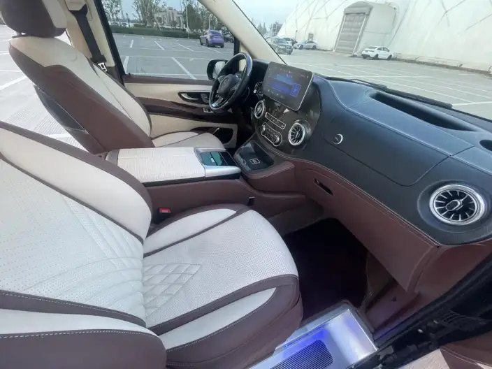Viano 2021 Model 2.0T Business Edition 7 seat – фото 9