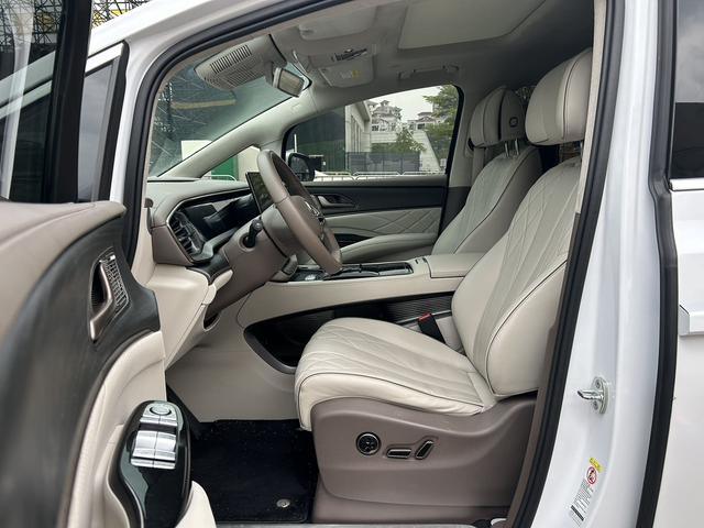 Denza D9 DM 2022 970 4WD Flagship – фото 8