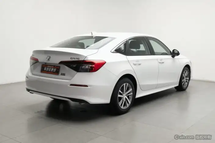 Honda Civic 2023 Model 240TURBO CVT Momentum Edition – фото 3