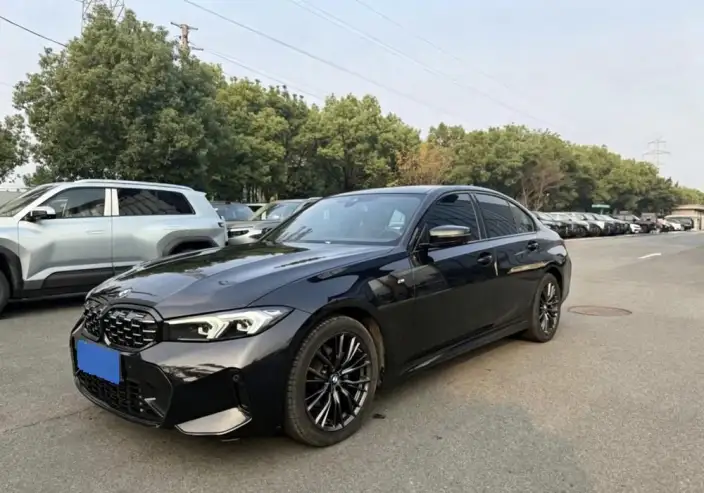 BMW 3 Series 2023 Model 320i M Sports Set – фото 1