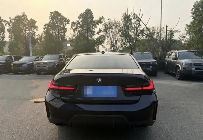 BMW 3 Series 2023 Model 320i M Sports Set – фото 5