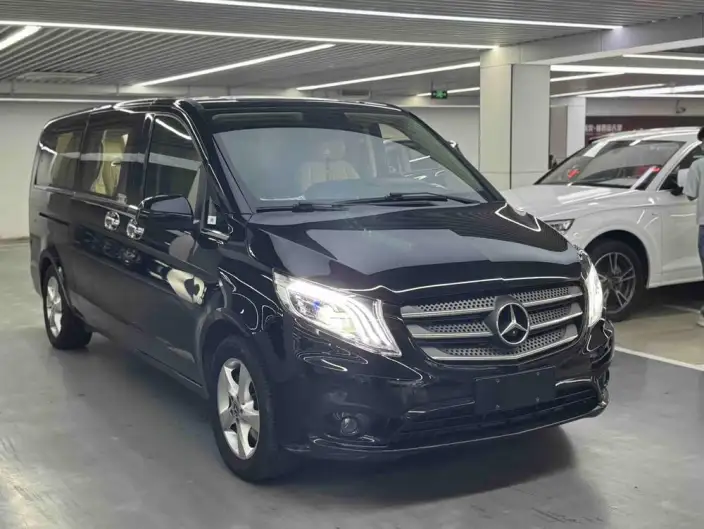 Viano 2021 Model 2.0T Elite Edition 7 seat – фото 3