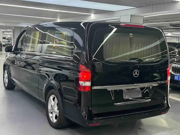 Viano 2021 Model 2.0T Elite Edition 7 seat – фото 4