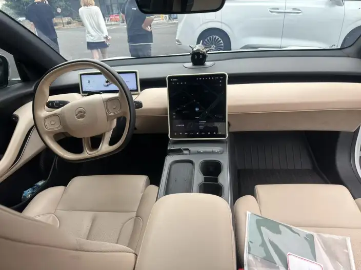 NIO ET5 2022 Model 75kWh – фото 8