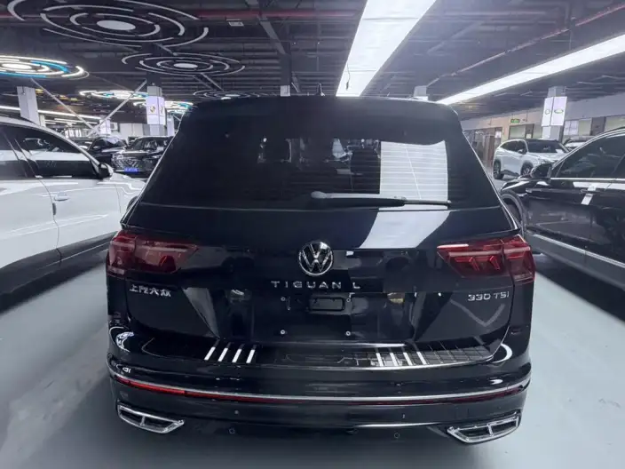 Volkswagen Tiguan L 2022 Model 330TSI Automatic 2WD R-Line Enjoy the version more – фото 4