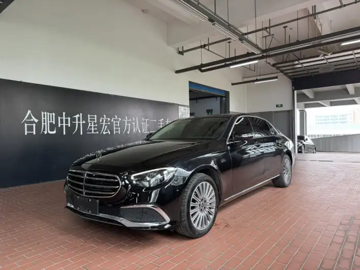 Mercedes-Benz E-Class 2021 Model E 300 L Luxury Model sedan – фото 1