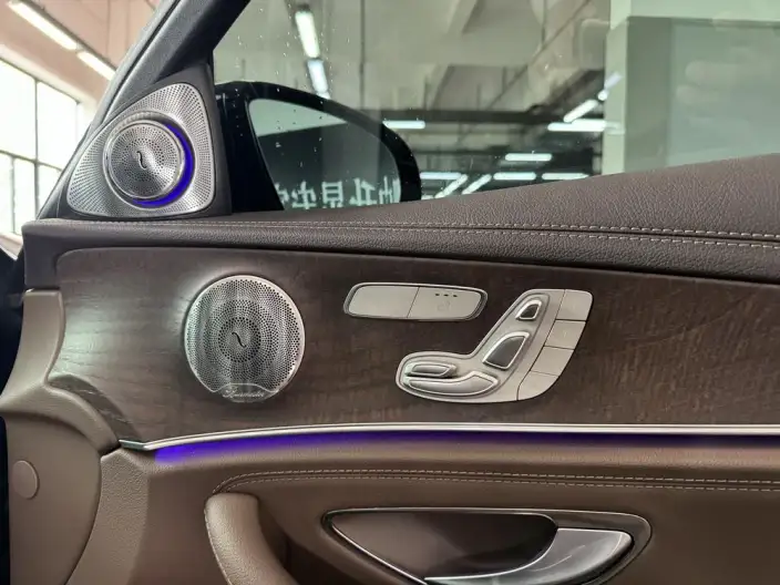 Mercedes-Benz E-Class 2021 Model E 300 L Luxury Model sedan – фото 8