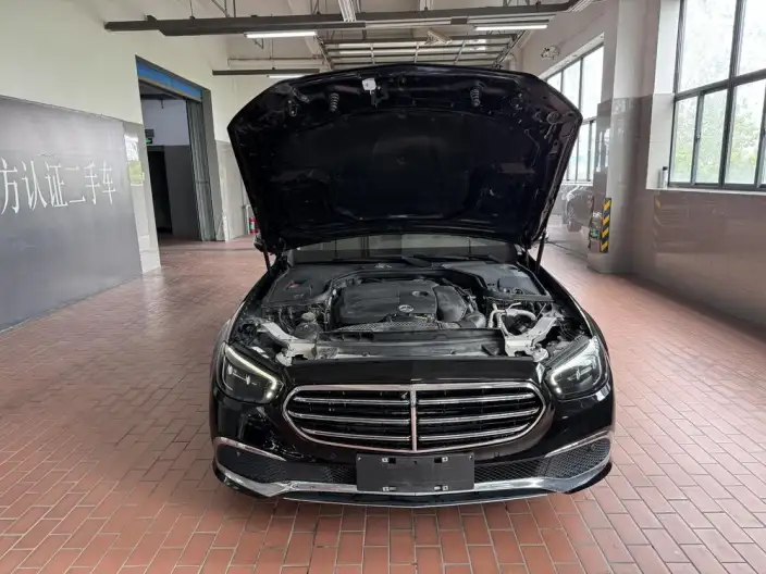 Mercedes-Benz E-Class 2021 Model E 300 L Luxury Model sedan – фото 9