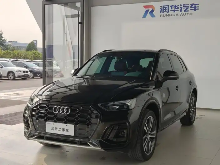 Audi Q5L 2024 Model 40TFSI Luxury Dynamic Model – фото 1