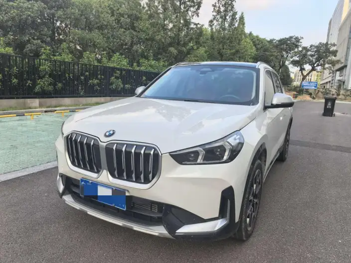 BMW X1 2023 Model sDrive25Li X Design Set – фото 1