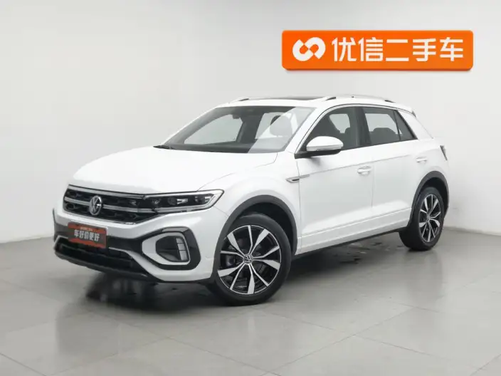 Volkswagen T-Roc 2023 Model 300TSI DSG Chenguang Edition – фото 1