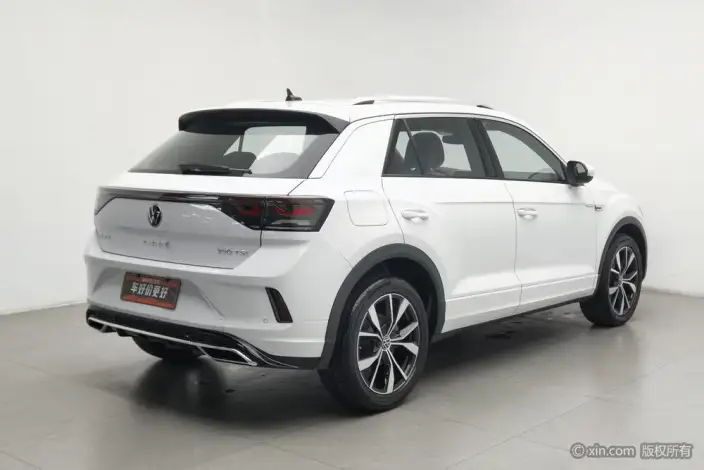 Volkswagen T-Roc 2023 Model 300TSI DSG Chenguang Edition – фото 4