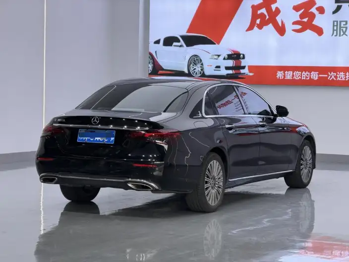Mercedes-Benz E-Class 2023 Model E 300 L Luxury Model sedan – фото 6