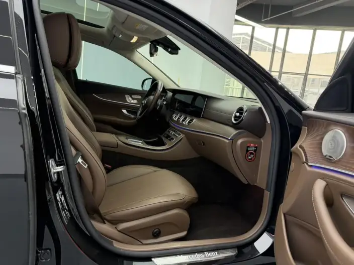 Mercedes-Benz E-Class 2023 Model E 300 L Luxury Model sedan – фото 8