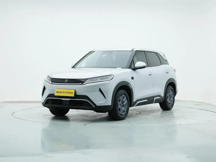 Yuan UP 2025 Model Smart Driving Edition 401KM Vitality Edition – фото 1