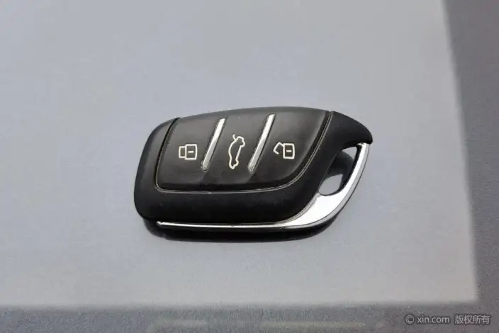 MG5 2022 Model 180DVVT CVT Youth Deluxe Edition – фото 5