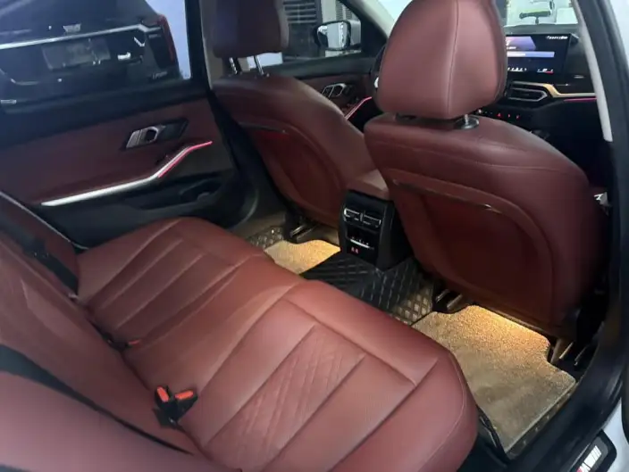 BMW 3 Series 2025 Model 325Li M Sports Set – фото 7