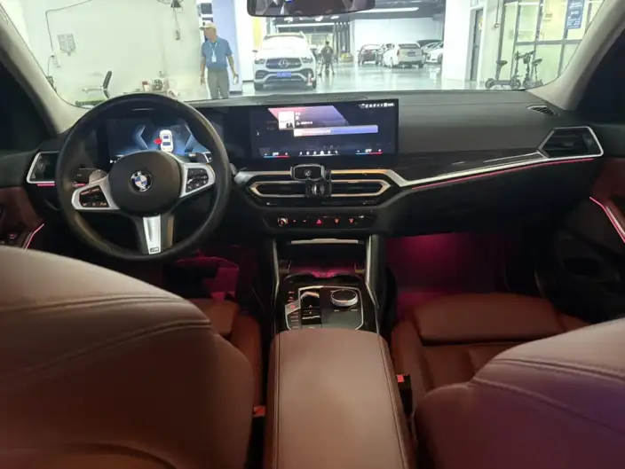 BMW 3 Series 2025 Model 325Li M Sports Set – фото 8
