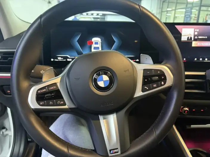 BMW 3 Series 2025 Model 325Li M Sports Set – фото 9