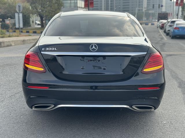Mercedes-Benz E-Class 2019 E 300 L Sport Style – фото 6