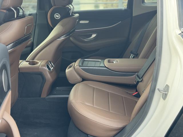 Mercedes-Benz E-Class 2019 E 300 L Sport Style – фото 12