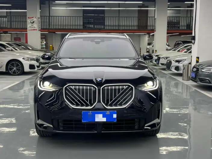 BMW X3 2025 Model xDrive25L Luxury Set – фото 2