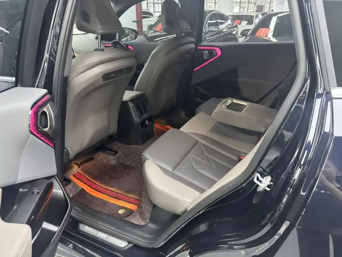 BMW X3 2025 Model xDrive25L Luxury Set – фото 9