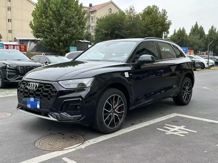Audi Q5L 2024 Model 45TFSI Luxury Dynamic Model – фото 1