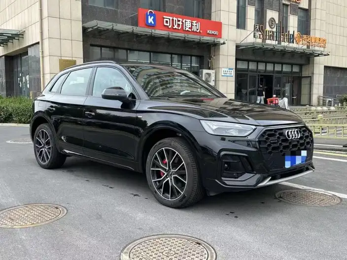 Audi Q5L 2024 Model 45TFSI Luxury Dynamic Model – фото 3