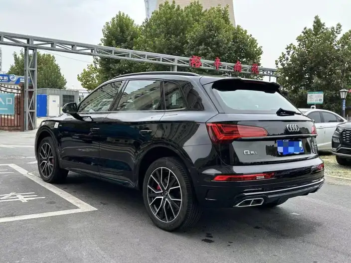 Audi Q5L 2024 Model 45TFSI Luxury Dynamic Model – фото 4