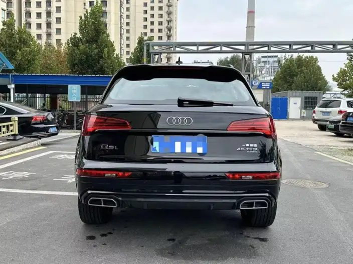 Audi Q5L 2024 Model 45TFSI Luxury Dynamic Model – фото 5