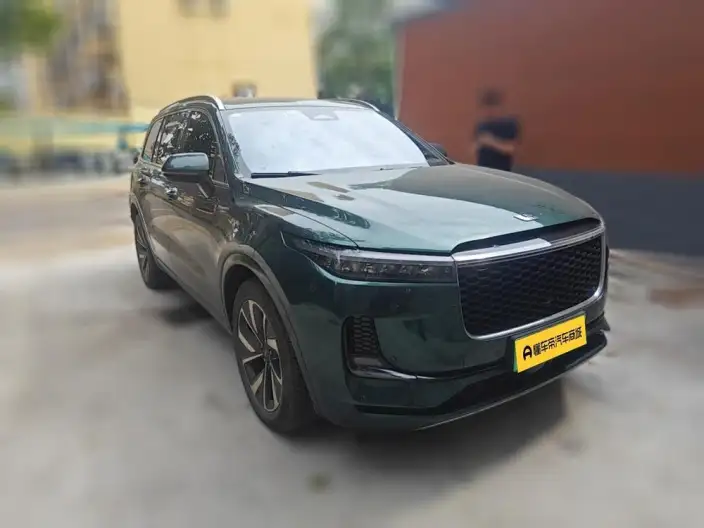 Li Auto ONE 2021 Model Extended Range 6 seat Edition – фото 3