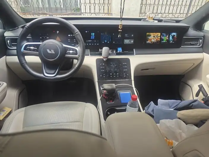 Li Auto ONE 2021 Model Extended Range 6 seat Edition – фото 5
